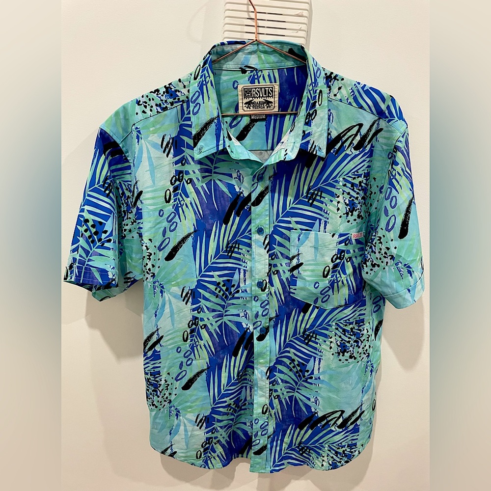 RSVLTS size medium La Croix shirt